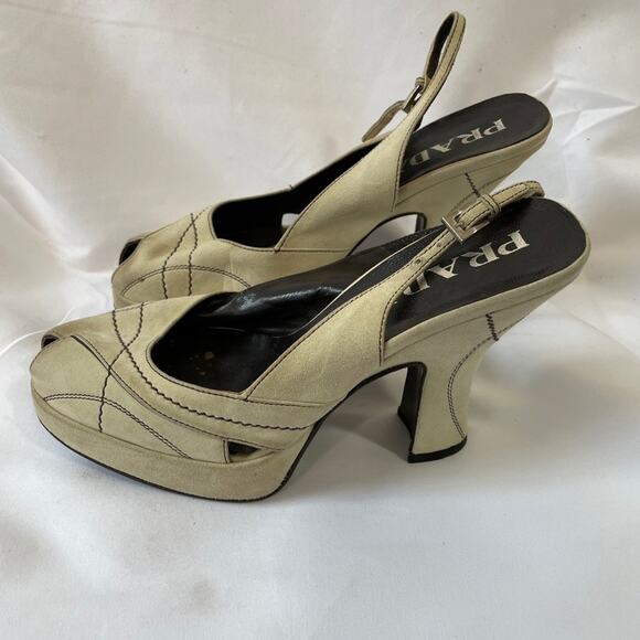 Vintage Prada suede peeptoe spoonheel sandals - Picture 2 of 12